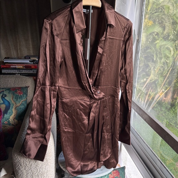 Reformation brown silk mini dress - Picture 2 of 13